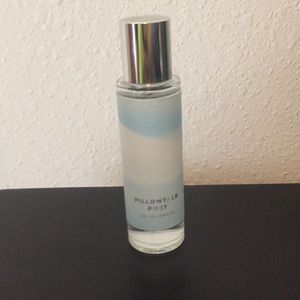 Pillowtalk poet by Pinrose